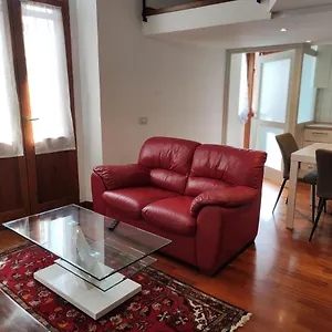 Marina Centre Appartamento